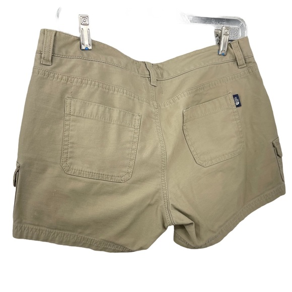 The North Face Khaki Shorts 6 - Picture 5 of 6